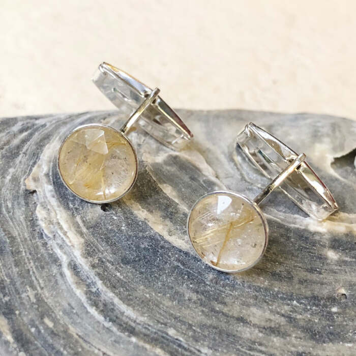 Les boutons de manchette Justin en argent 925 et quartz rutile.